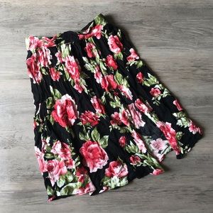 ♥️ 3/$15 Pink & Black Floral Skirt